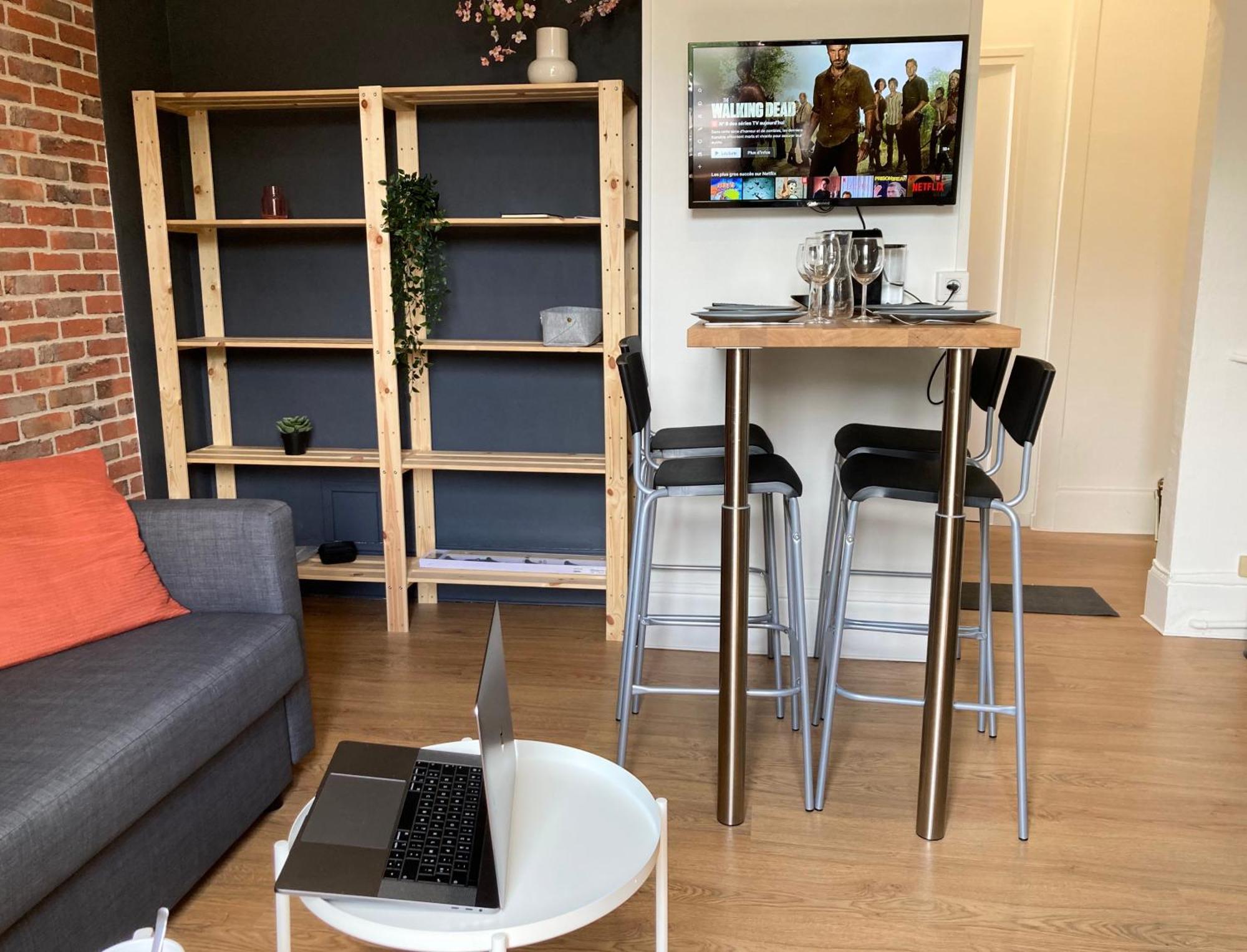 T2 Home Sweet Home Gare Wifi Parking Évreux Zewnętrze zdjęcie